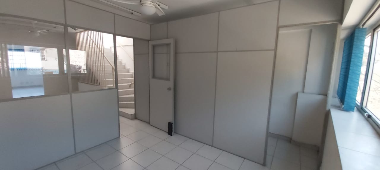 Prédio Inteiro à venda com 3 quartos, 600m² - Foto 7