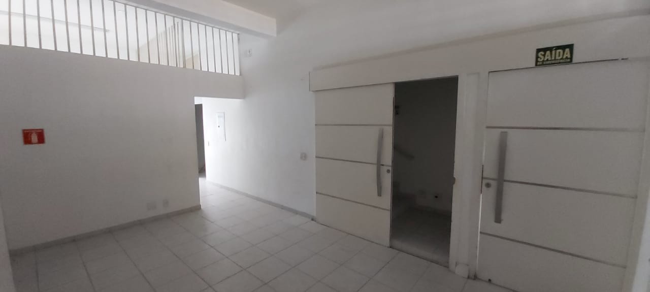 Prédio Inteiro à venda com 3 quartos, 600m² - Foto 11