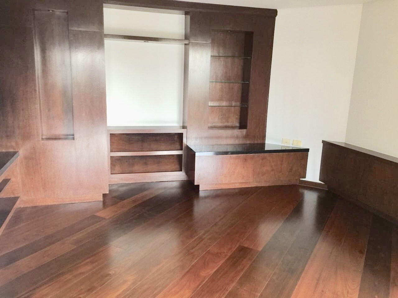 Apartamento à venda com 4 quartos, 370m² - Foto 16