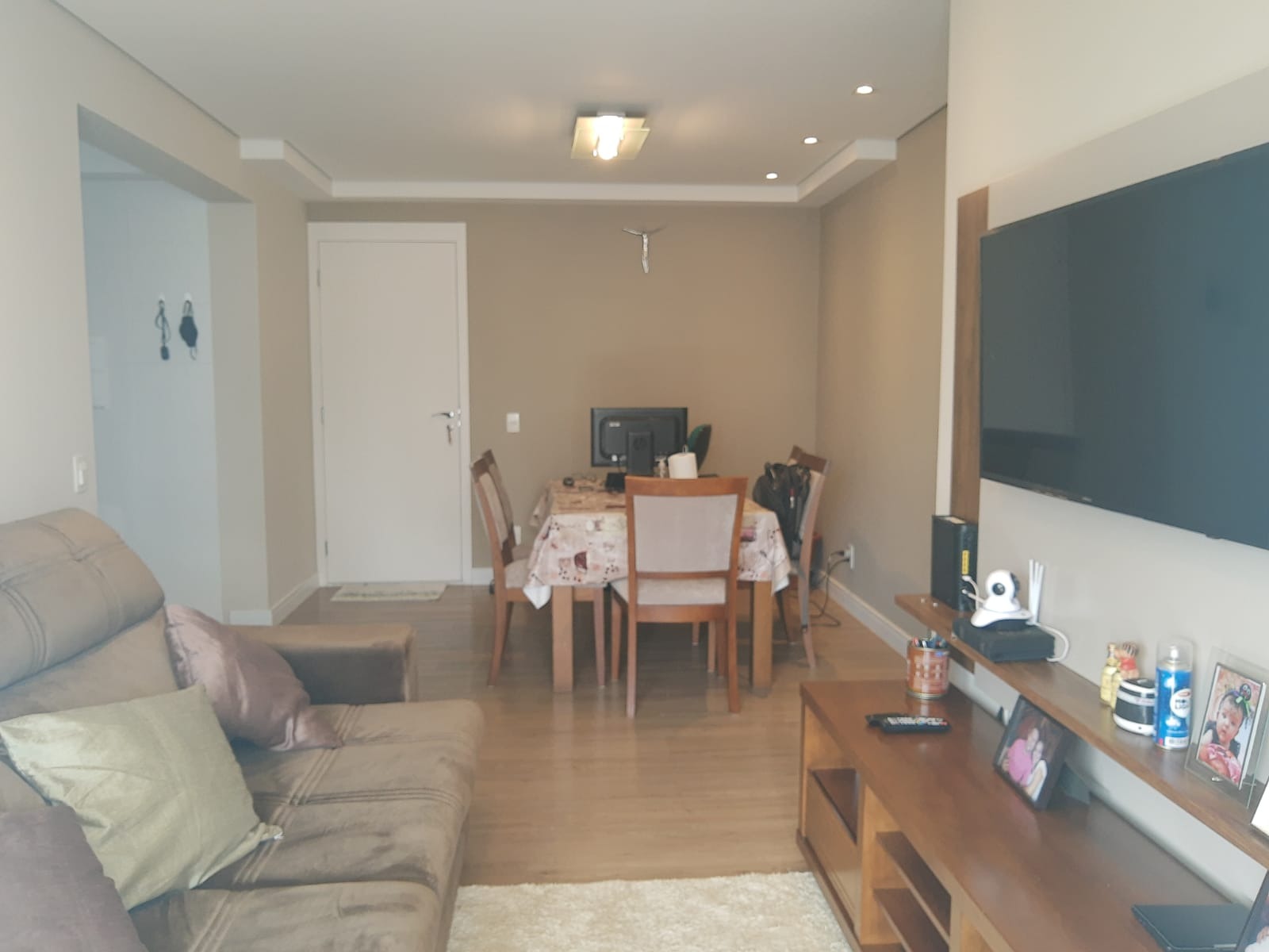 Apartamento à venda com 2 quartos, 73m² - Foto 2