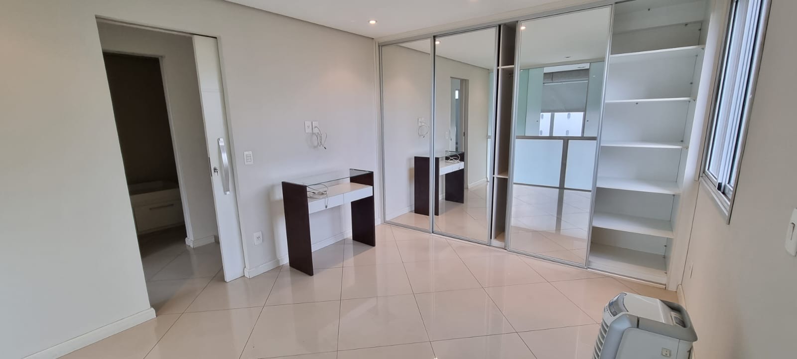 Apartamento à venda com 2 quartos, 87m² - Foto 12