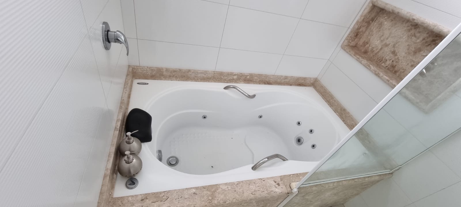 Apartamento à venda com 2 quartos, 87m² - Foto 13