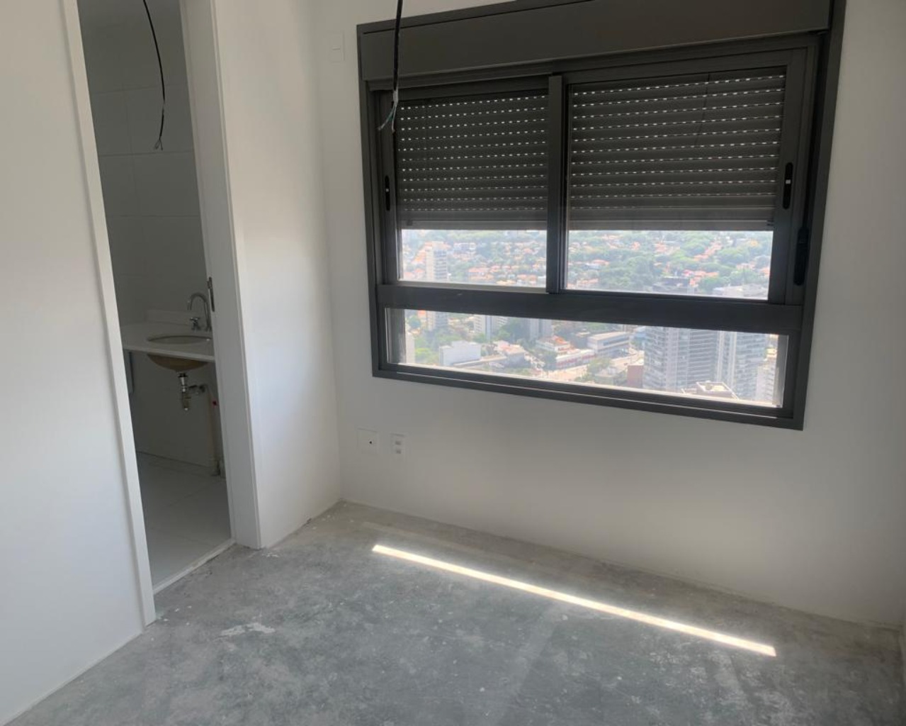 Apartamento à venda com 4 quartos, 271m² - Foto 15