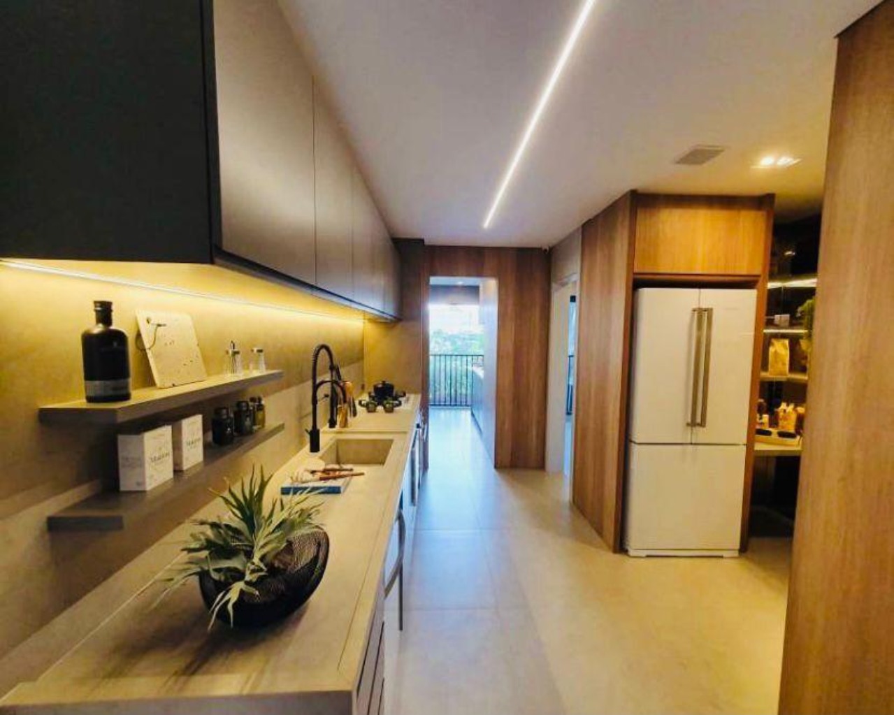 Apartamento à venda com 4 quartos, 147m² - Foto 25