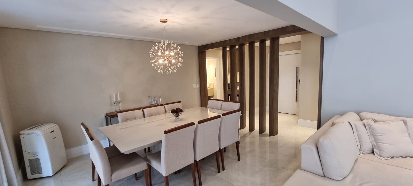 Apartamento à venda com 4 quartos, 238m² - Foto 6