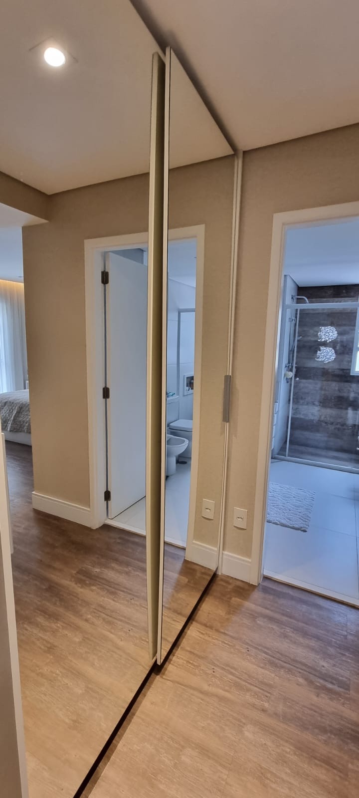 Apartamento à venda com 4 quartos, 238m² - Foto 15