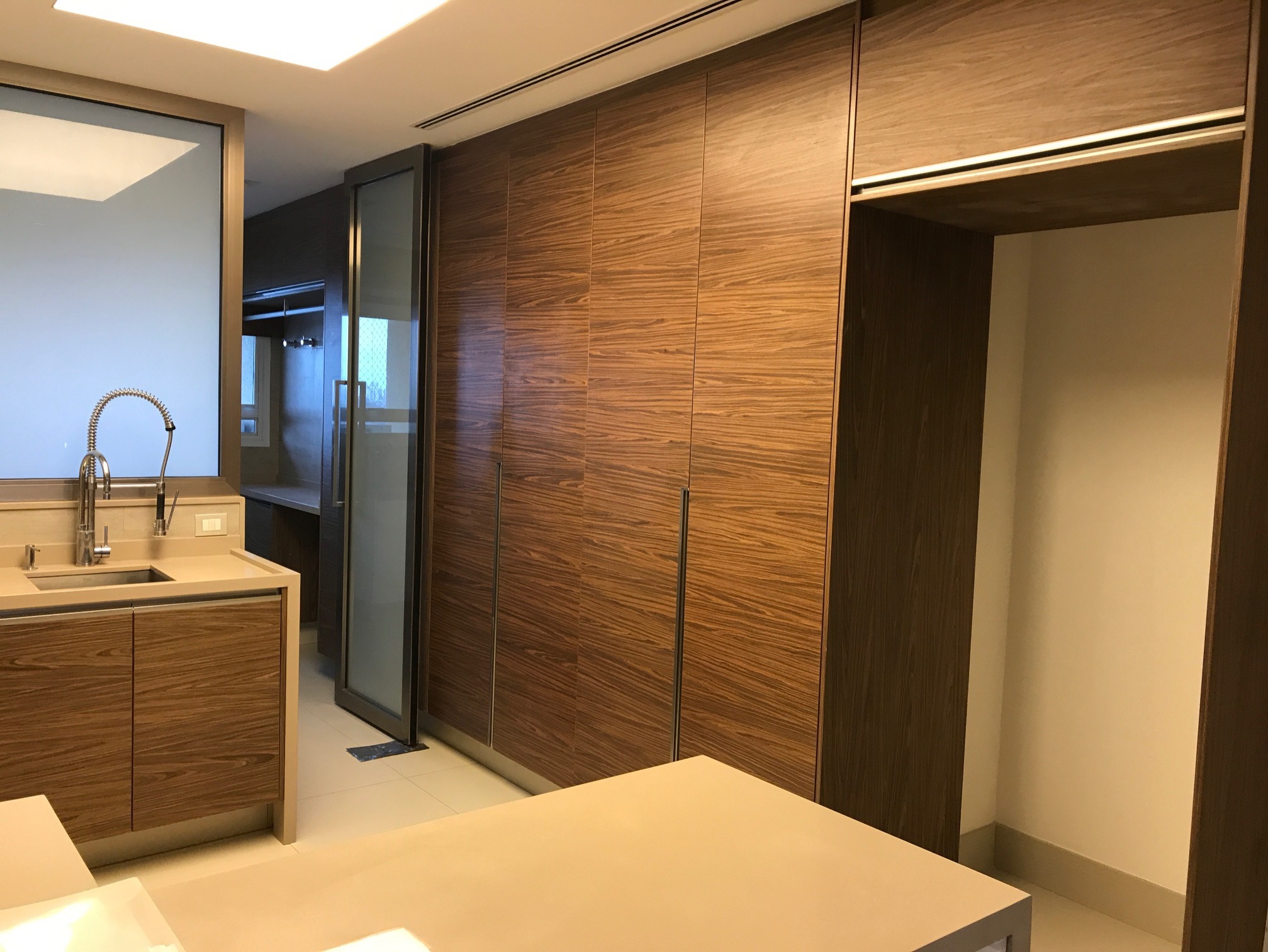 Apartamento à venda com 3 quartos, 753m² - Foto 4