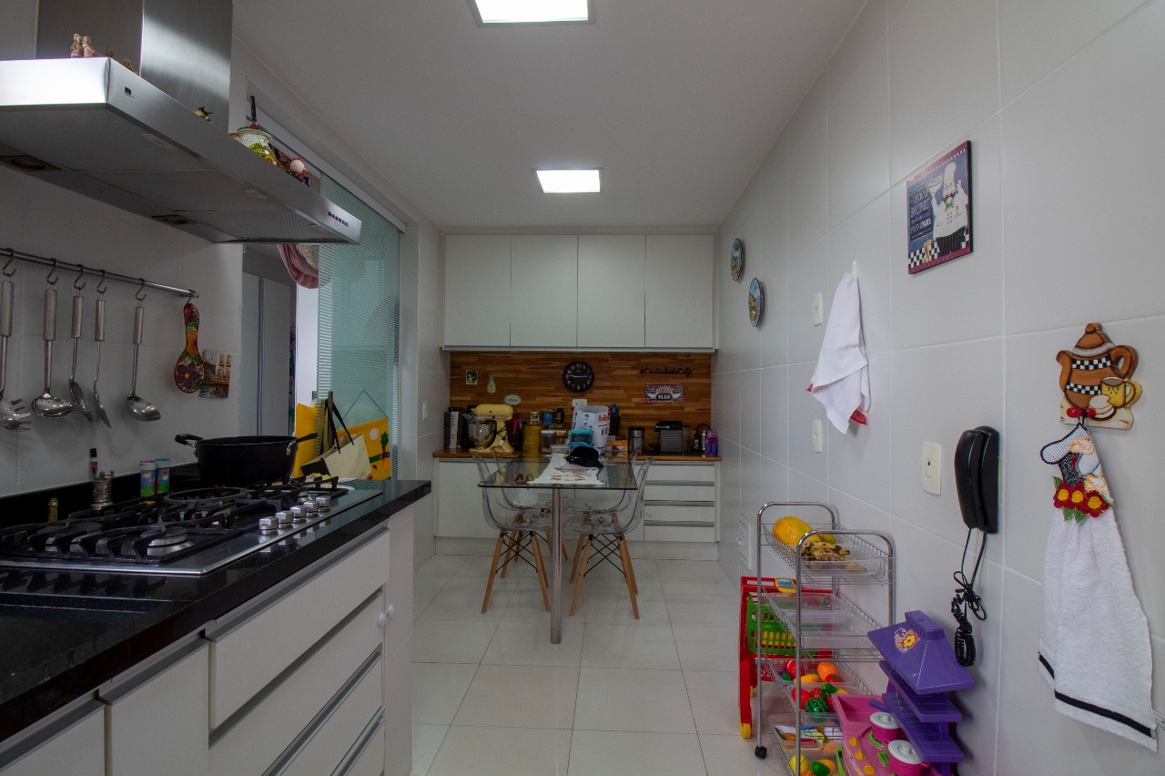 Apartamento à venda com 3 quartos, 155m² - Foto 30