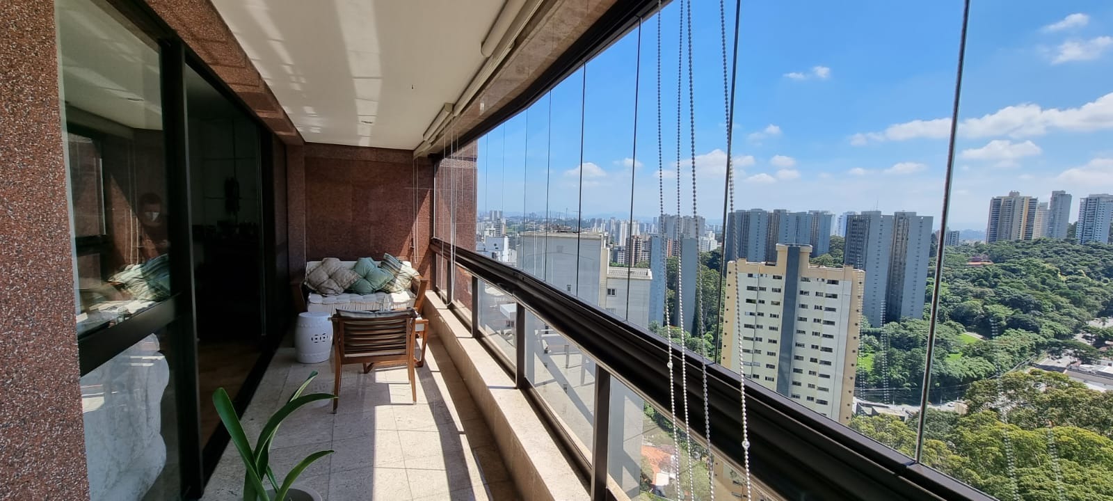 Apartamento à venda com 4 quartos, 226m² - Foto 7