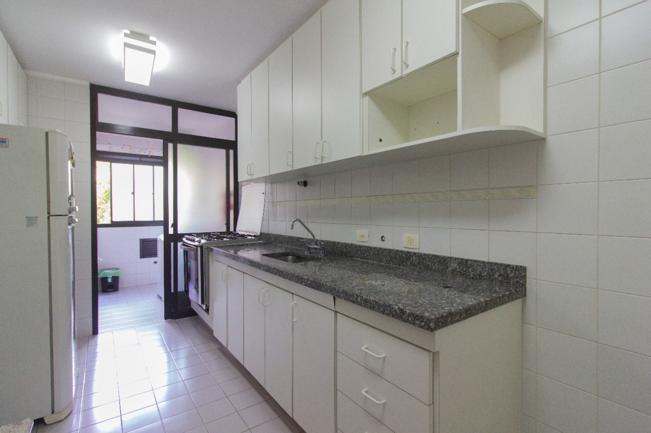 Apartamento à venda com 3 quartos, 121m² - Foto 33