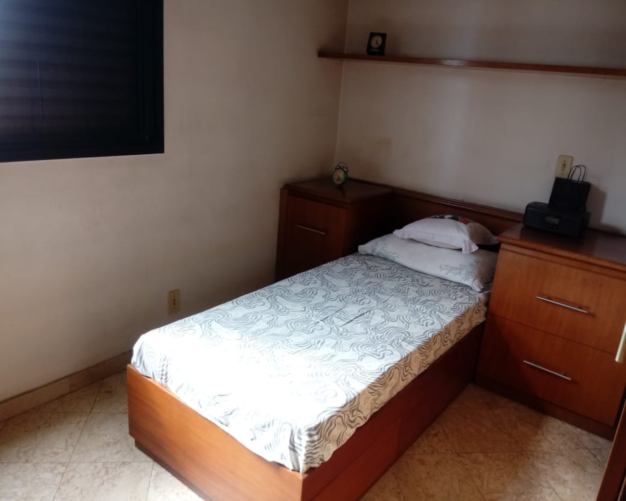 Apartamento à venda com 5 quartos, 230m² - Foto 14