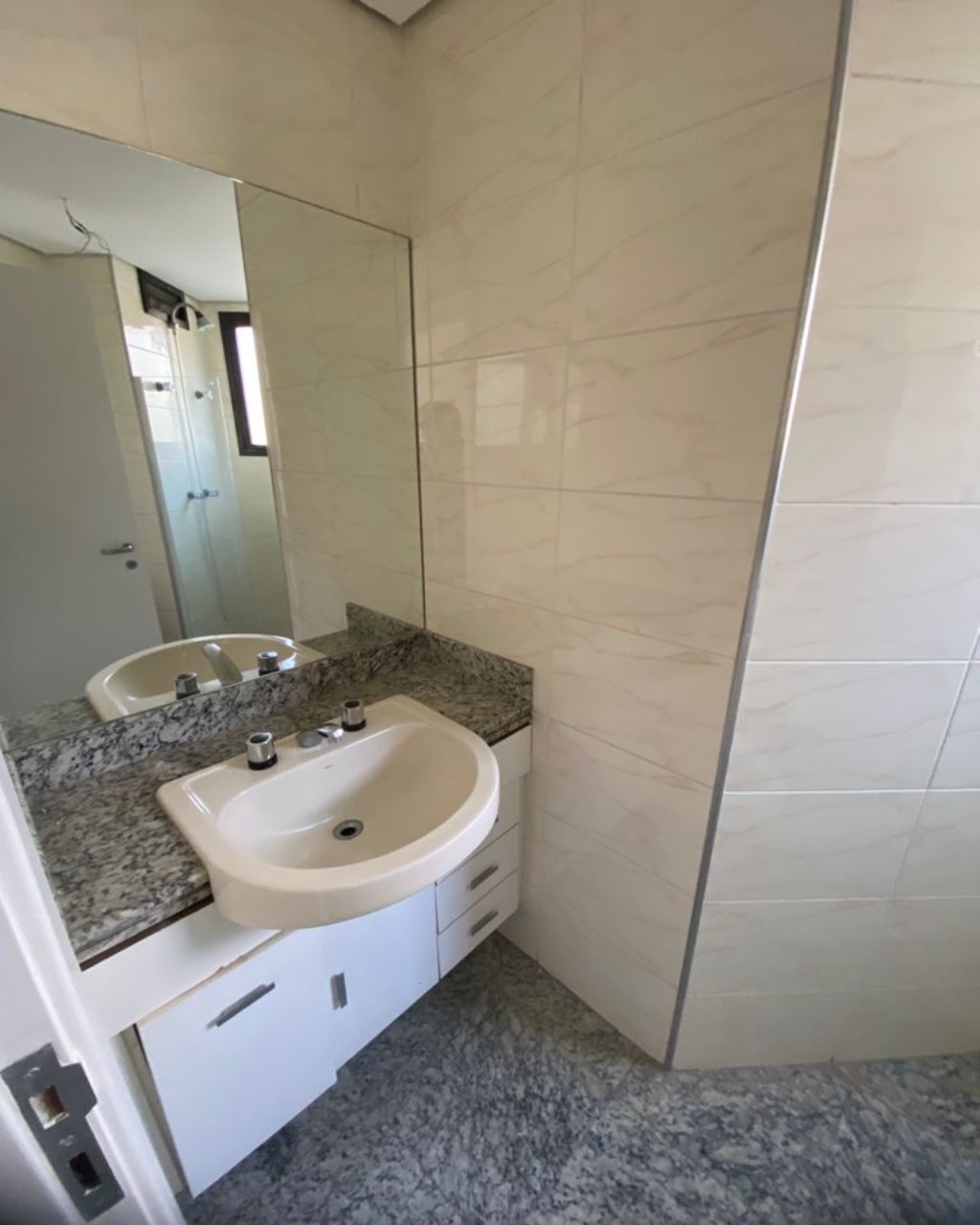 Apartamento à venda com 4 quartos, 221m² - Foto 10