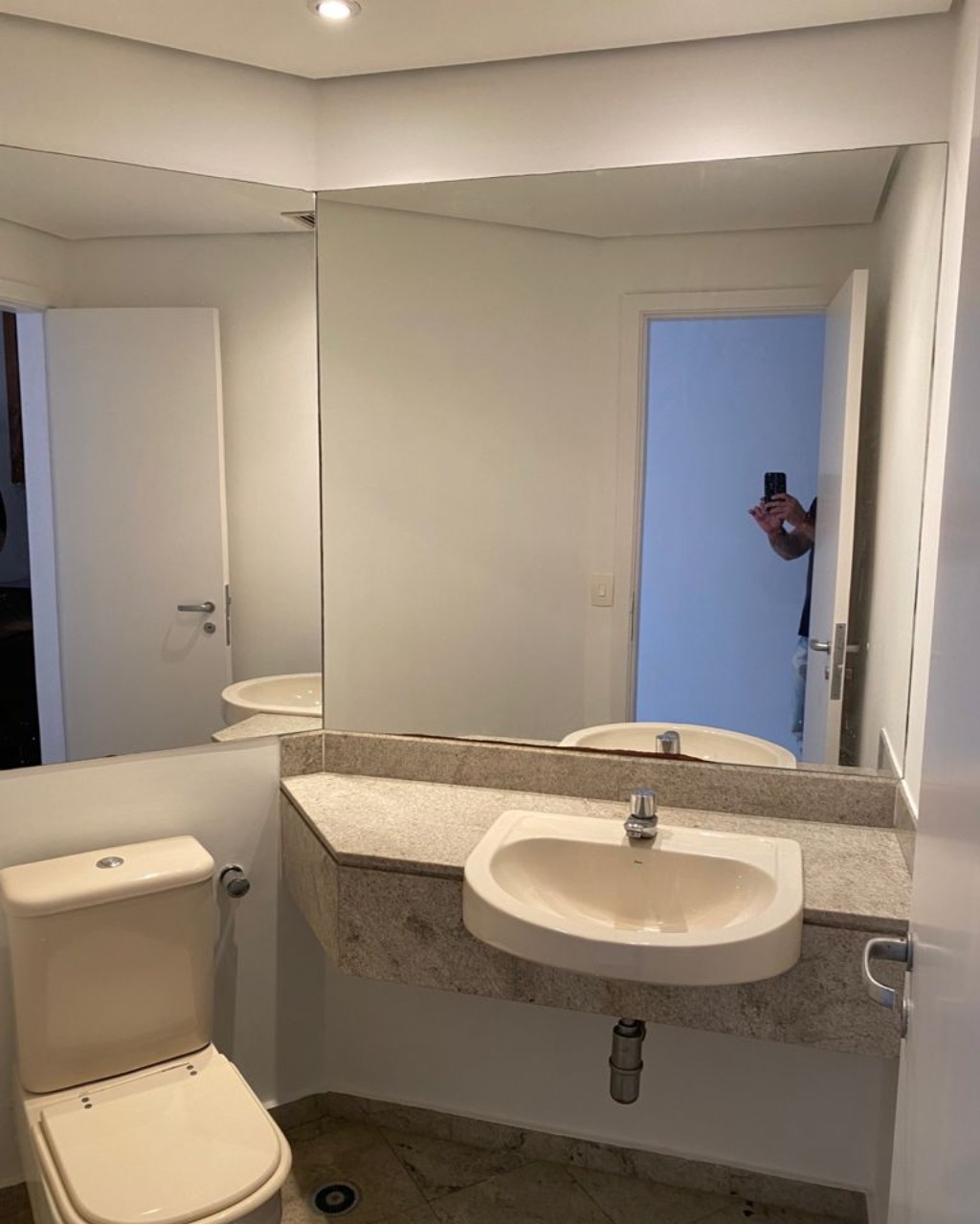 Apartamento à venda com 4 quartos, 221m² - Foto 18