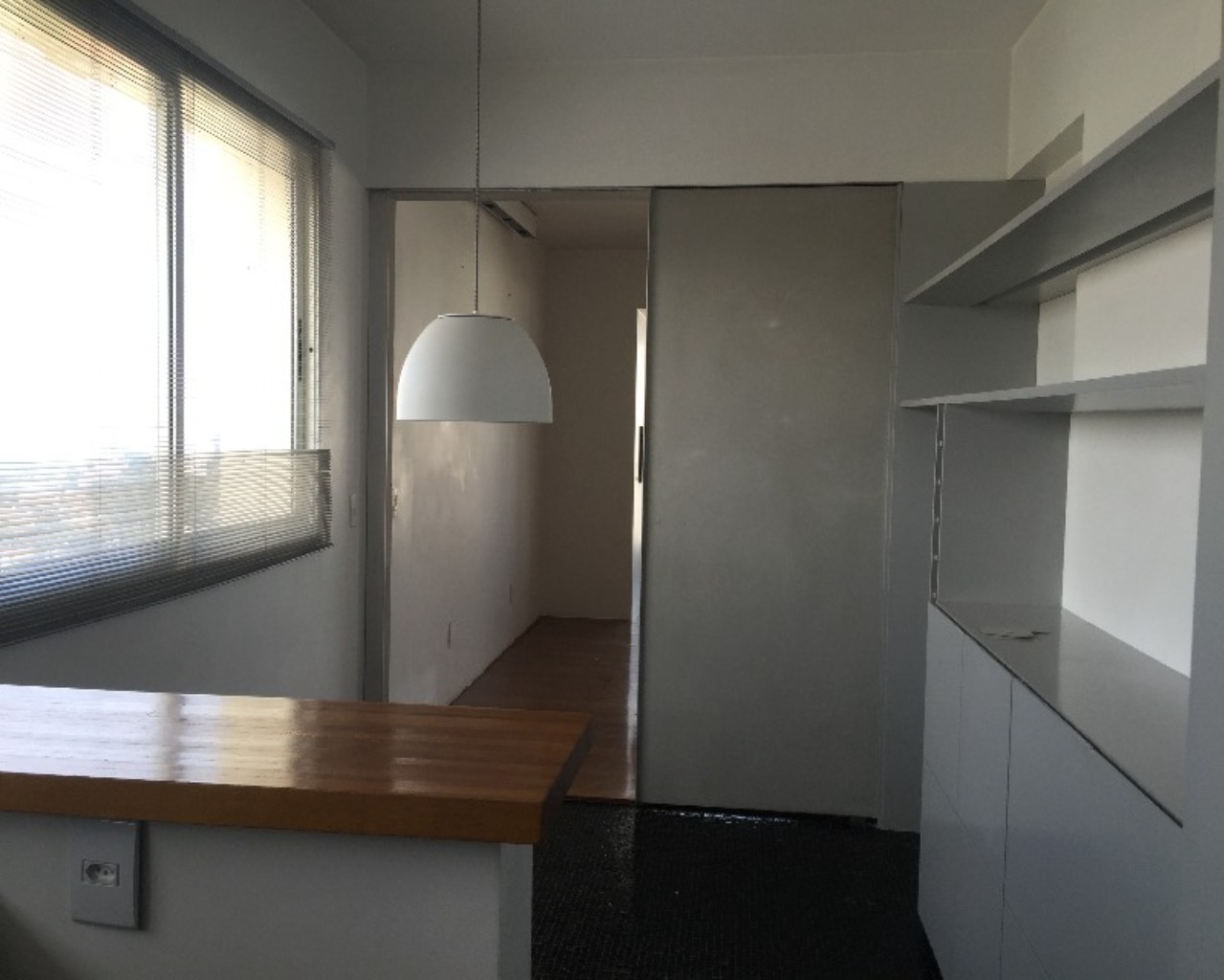 Apartamento à venda com 3 quartos, 215m² - Foto 4