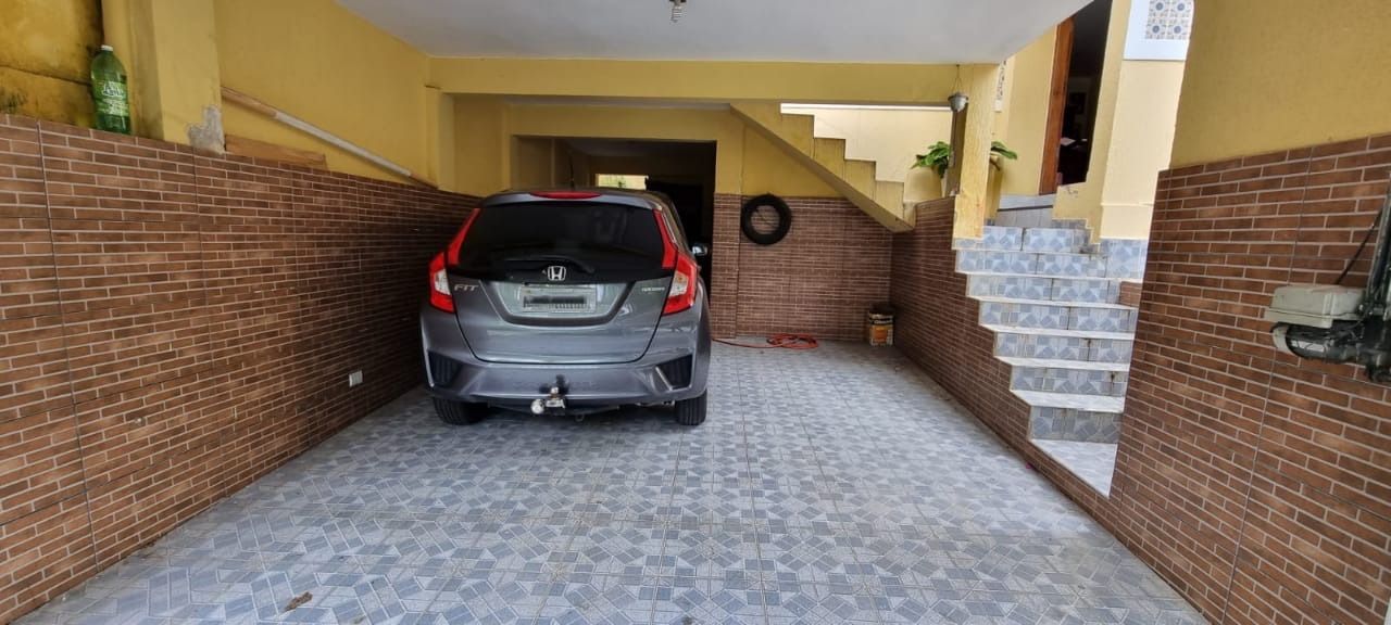 Casa à venda com 3 quartos, 260m² - Foto 3