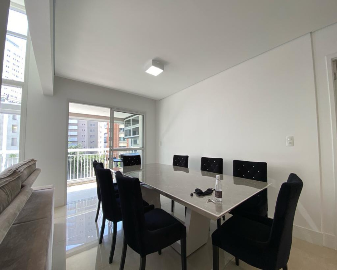 Apartamento à venda com 3 quartos, 170m² - Foto 6