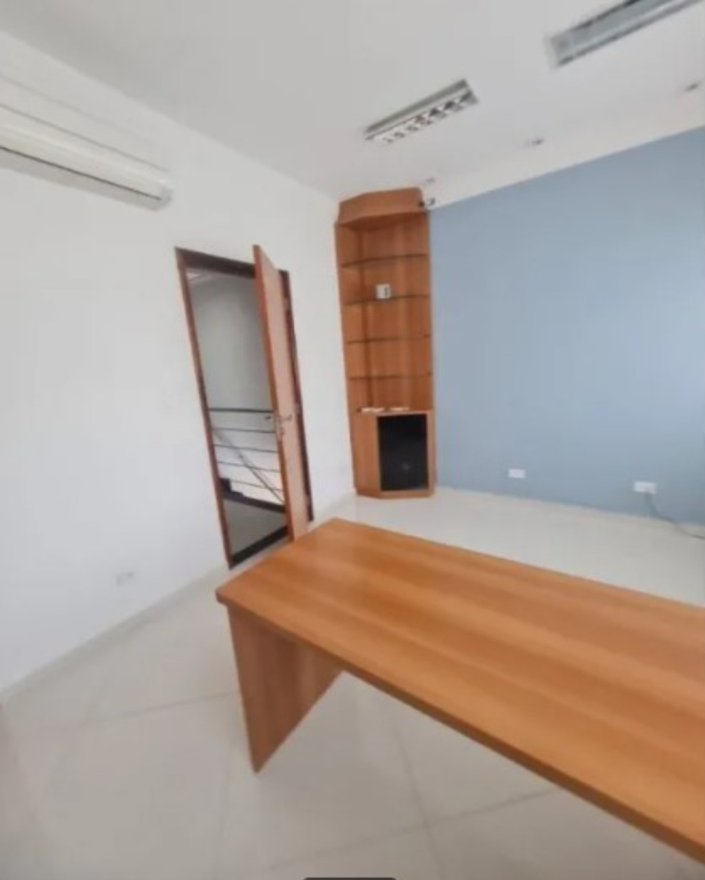 Casa à venda com 3 quartos, 184m² - Foto 9