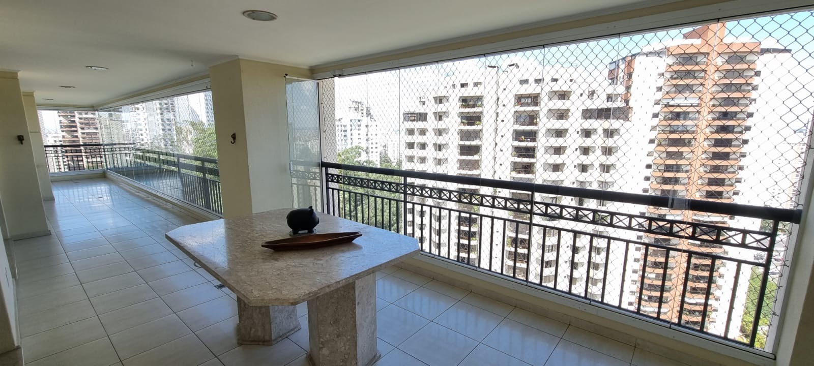 Apartamento à venda com 4 quartos, 401m² - Foto 1