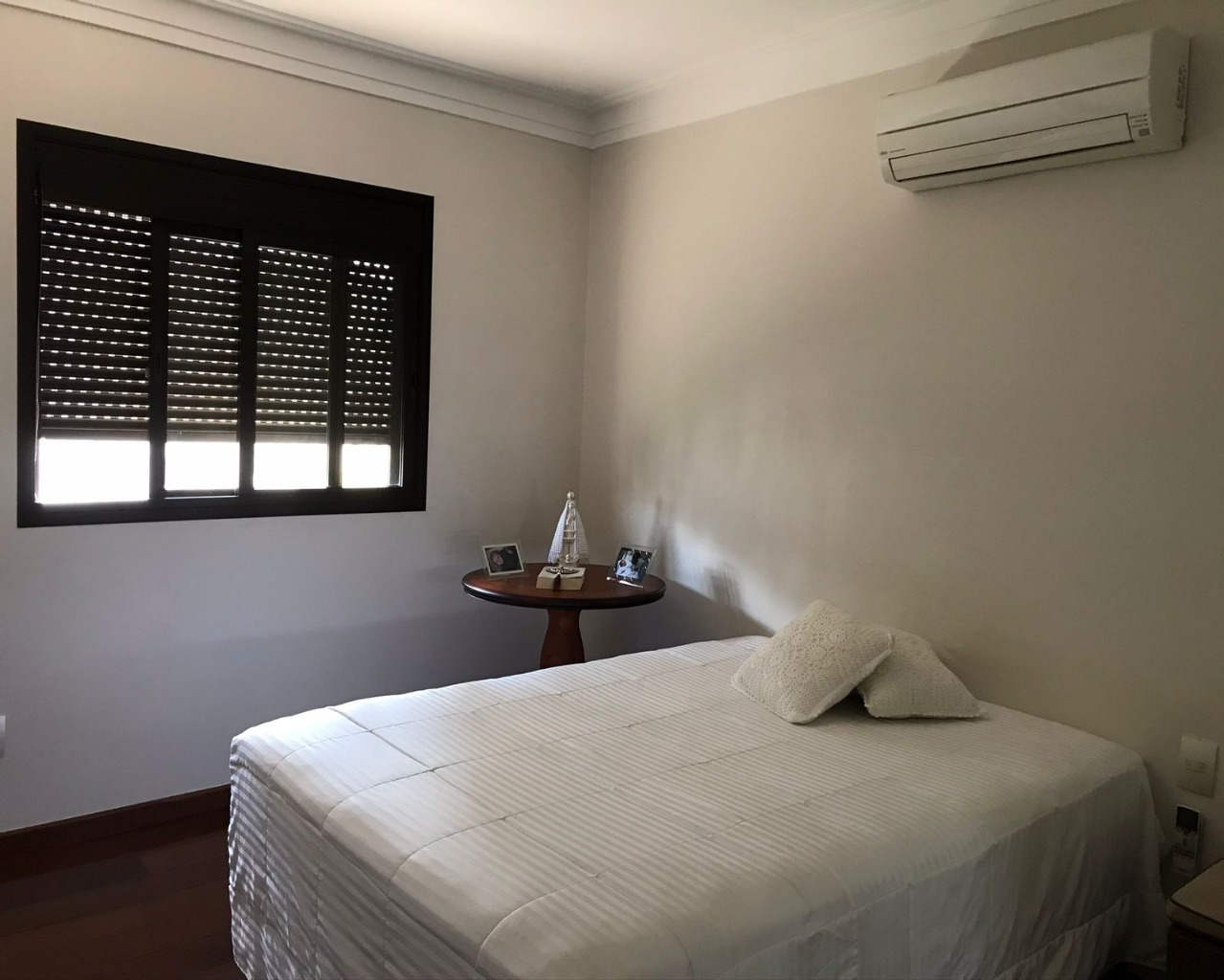 Apartamento à venda com 4 quartos, 240m² - Foto 16