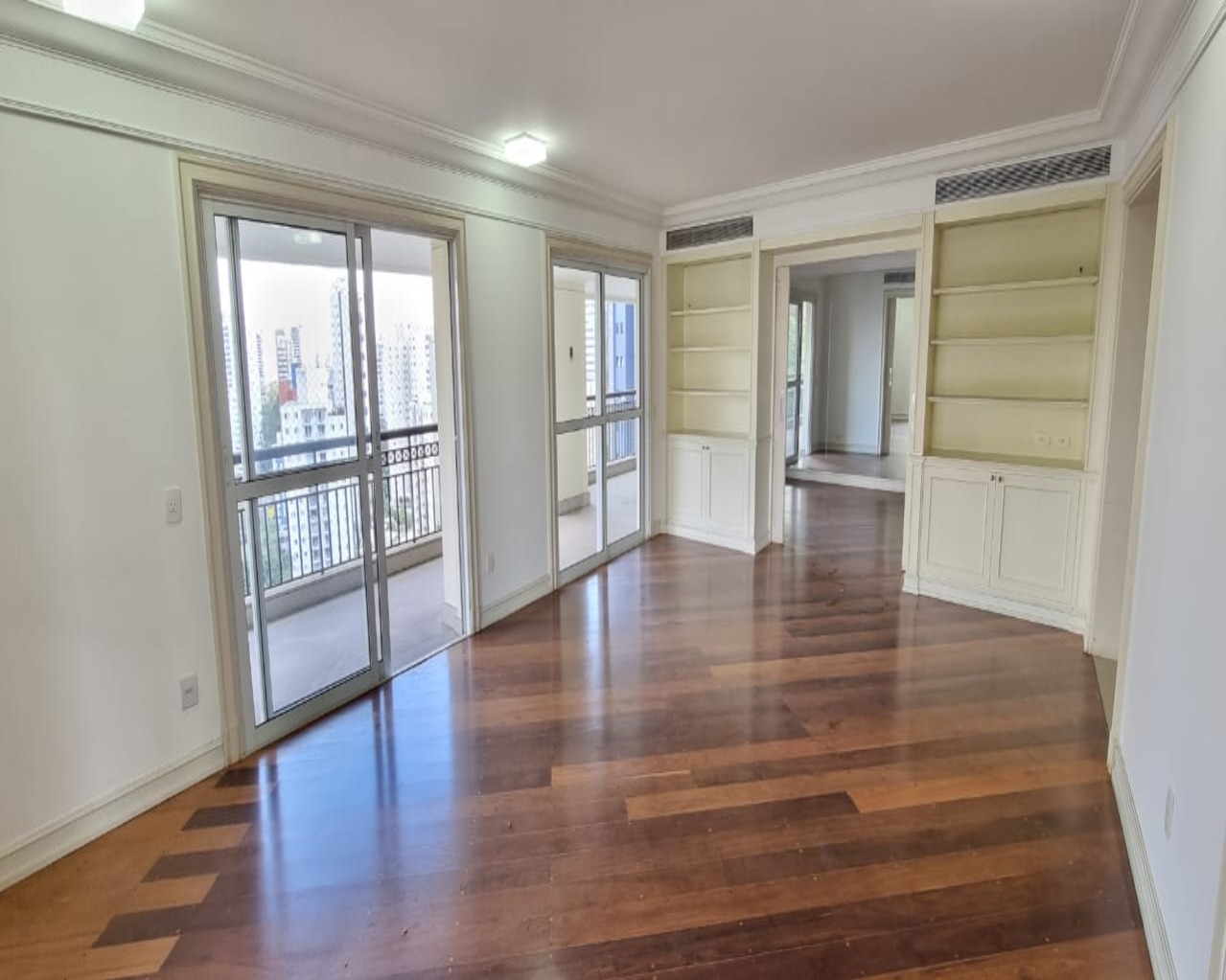 Apartamento à venda com 4 quartos, 401m² - Foto 9