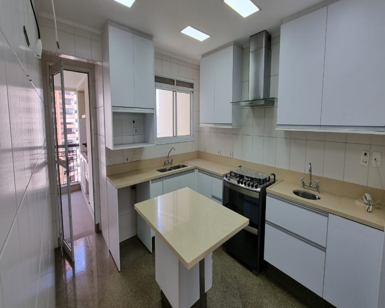 Apartamento à venda com 4 quartos, 401m² - Foto 11