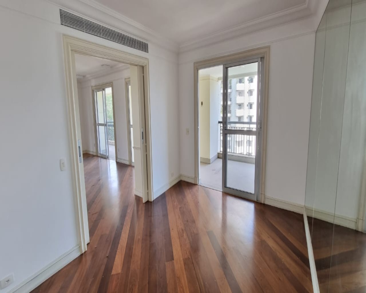 Apartamento à venda com 4 quartos, 401m² - Foto 34