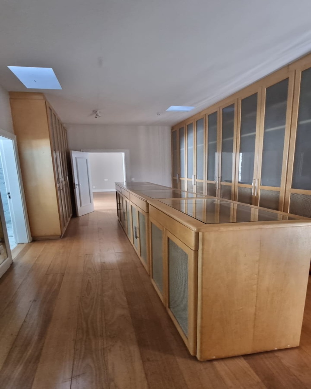 Sobrado à venda com 4 quartos, 700m² - Foto 33