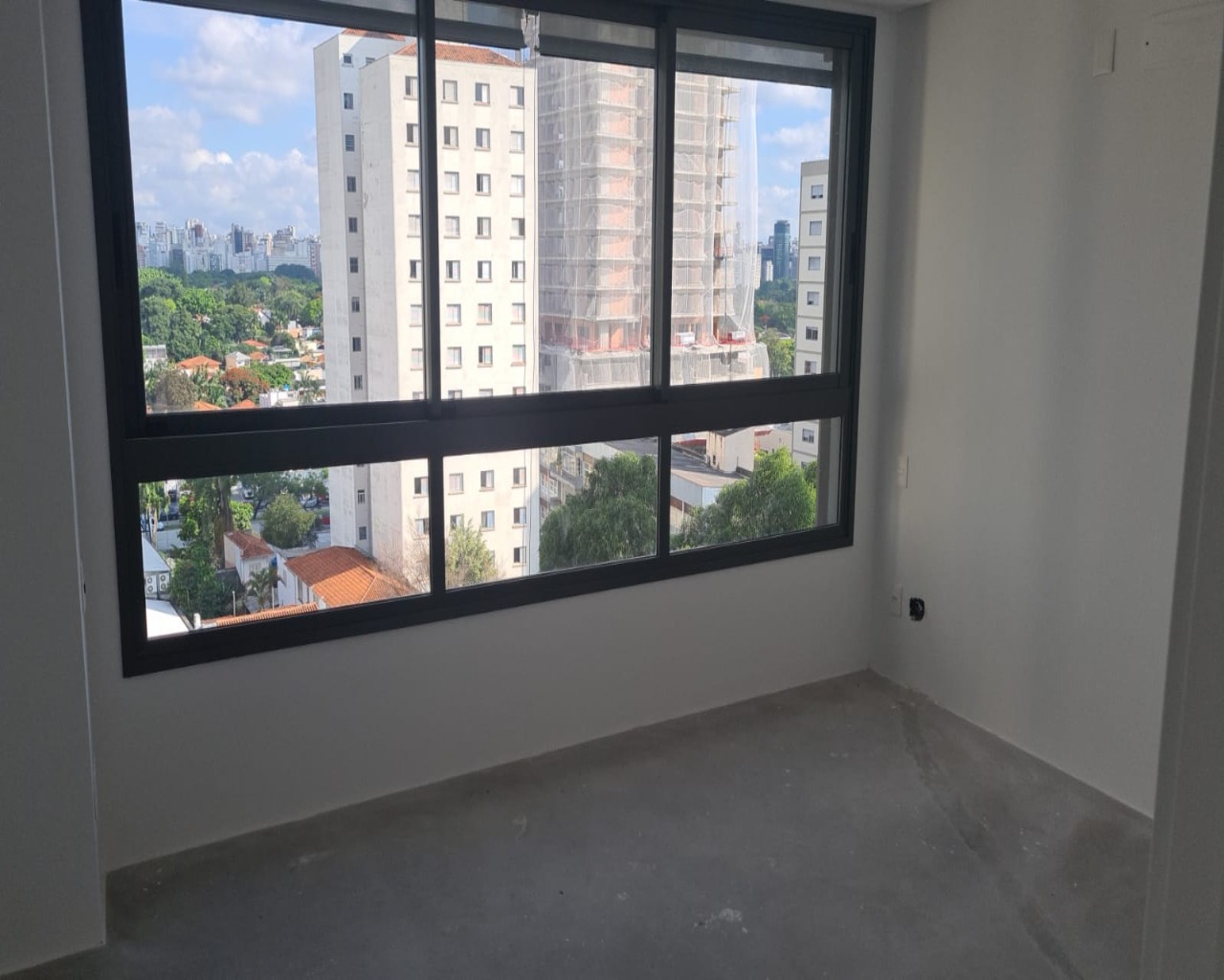 Apartamento à venda com 2 quartos, 87m² - Foto 2