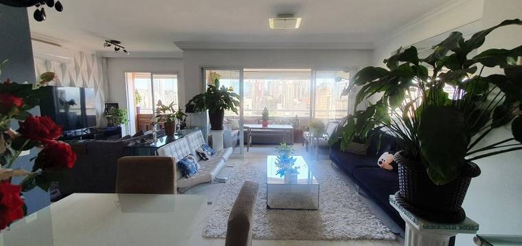 Apartamento à venda com 3 quartos, 116m² - Foto 1