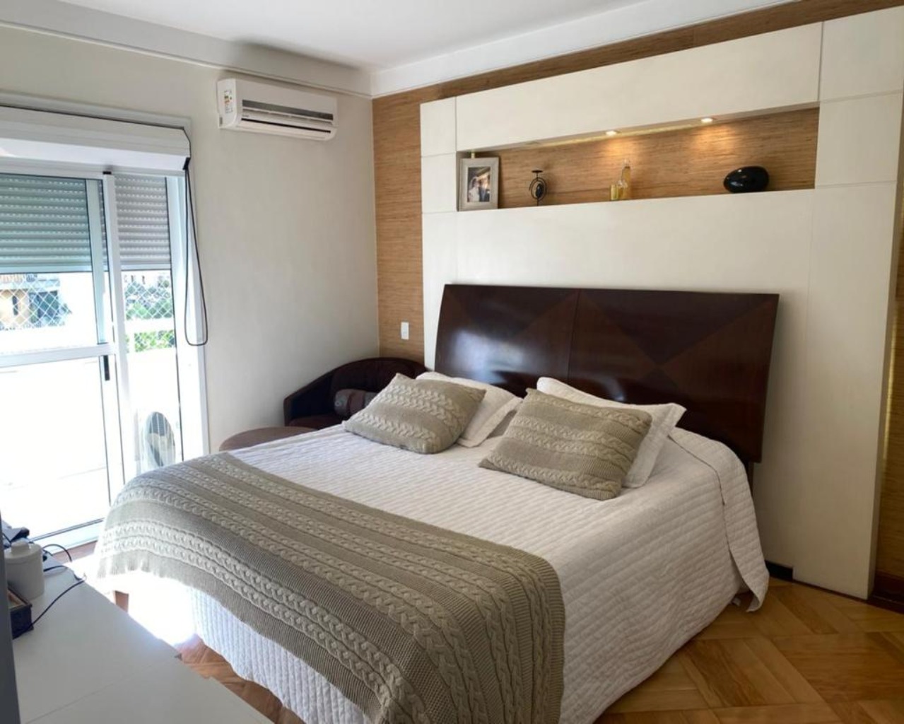 Apartamento à venda com 4 quartos, 190m² - Foto 5