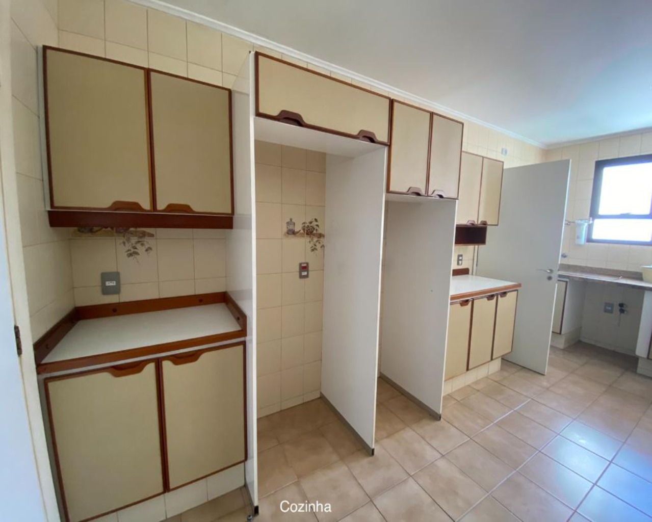 Apartamento à venda com 4 quartos, 340m² - Foto 19