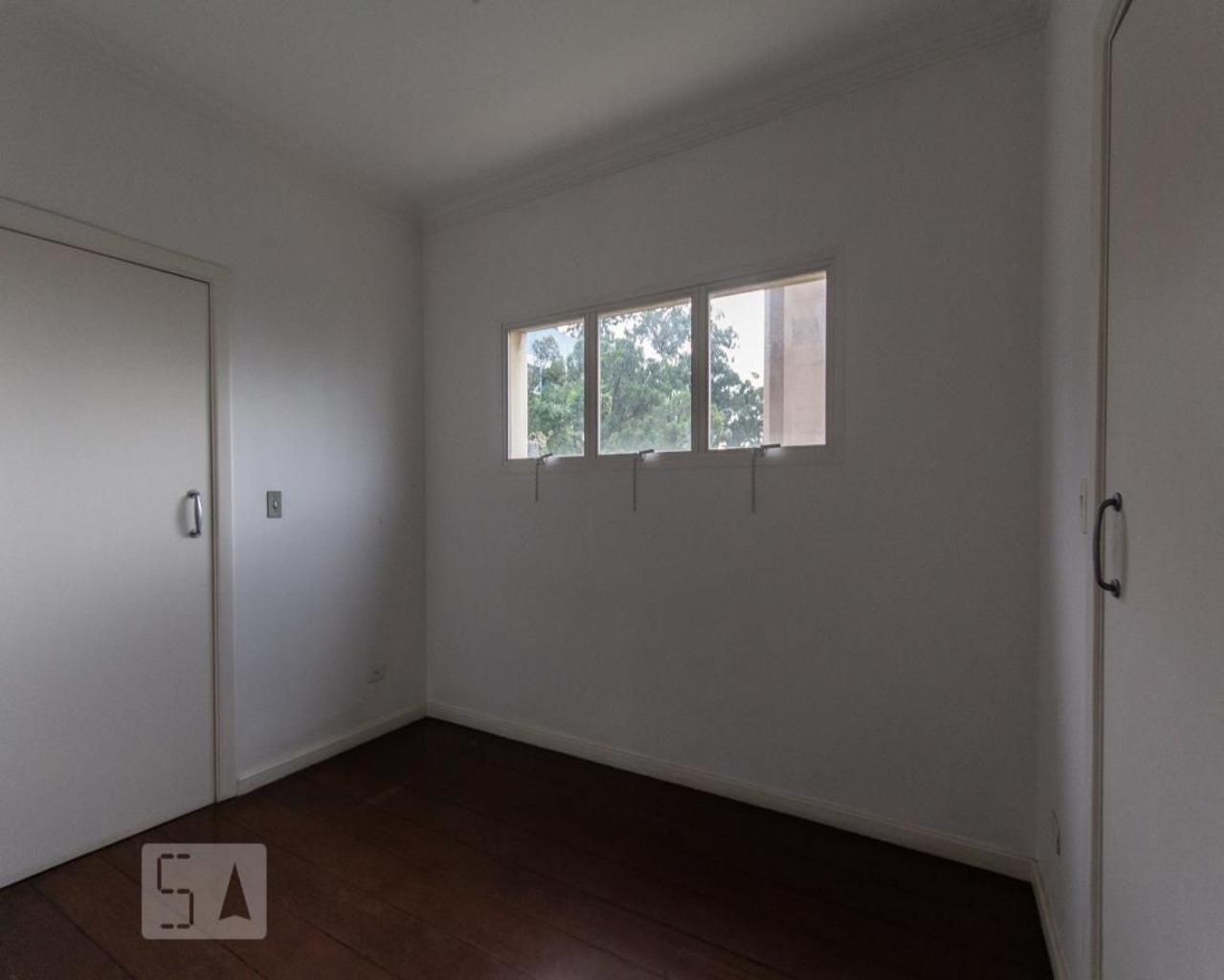 Apartamento à venda com 3 quartos, 262m² - Foto 3