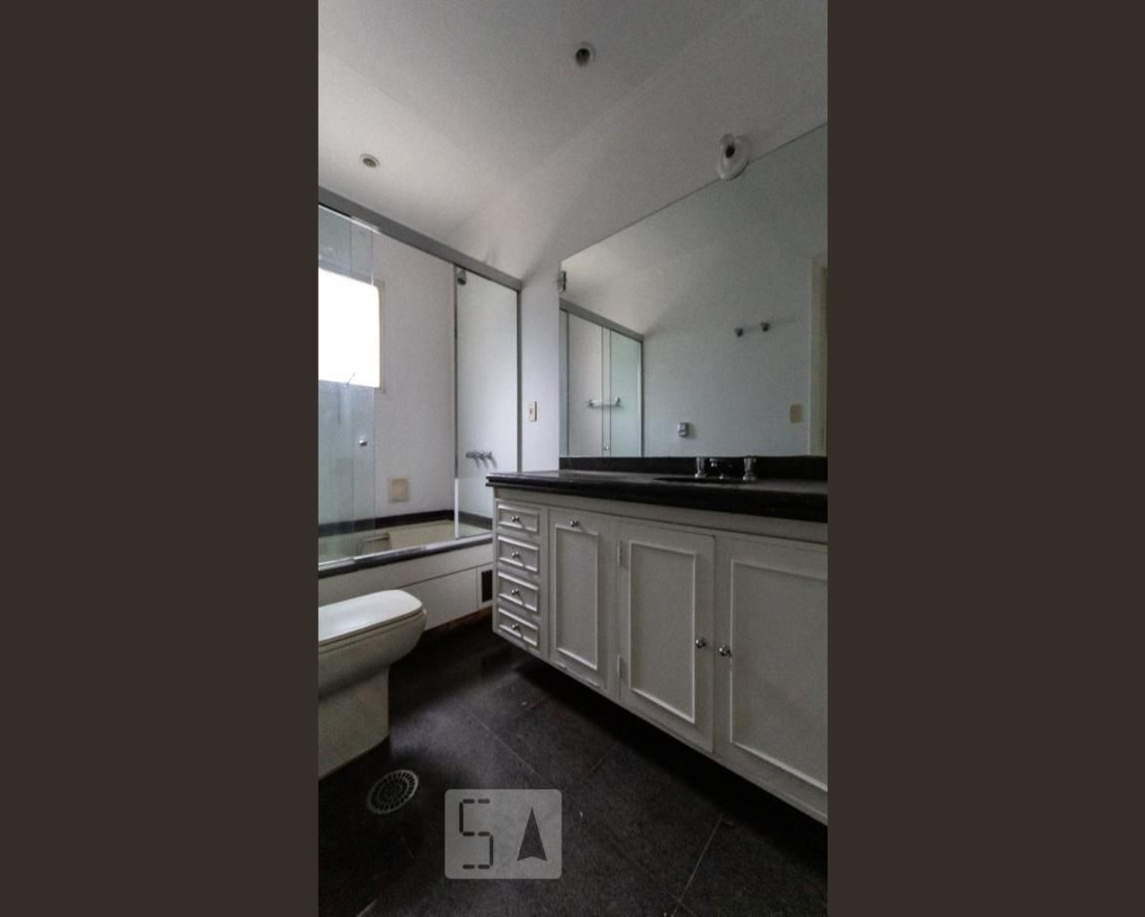 Apartamento à venda com 3 quartos, 262m² - Foto 9