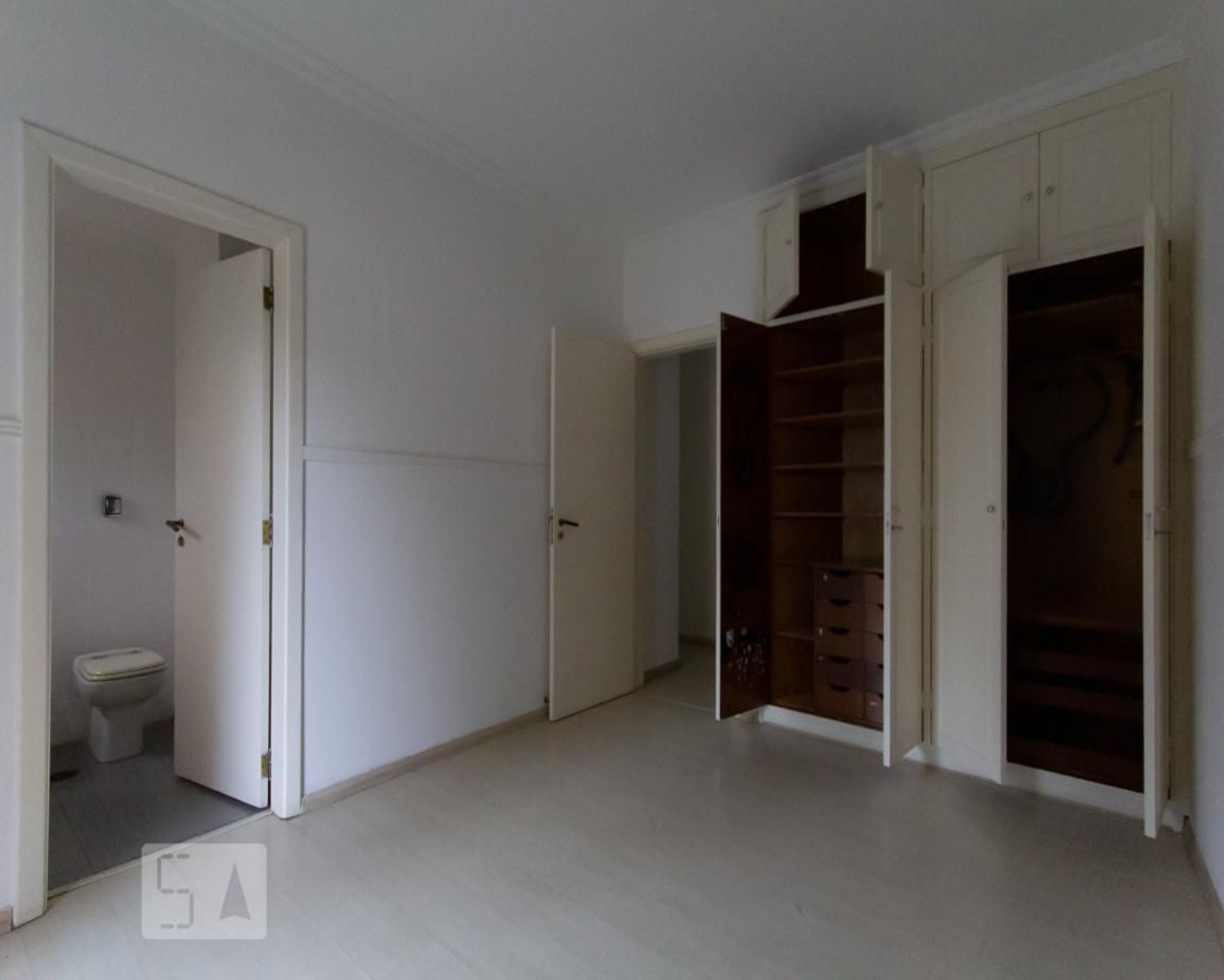 Apartamento à venda com 3 quartos, 262m² - Foto 25