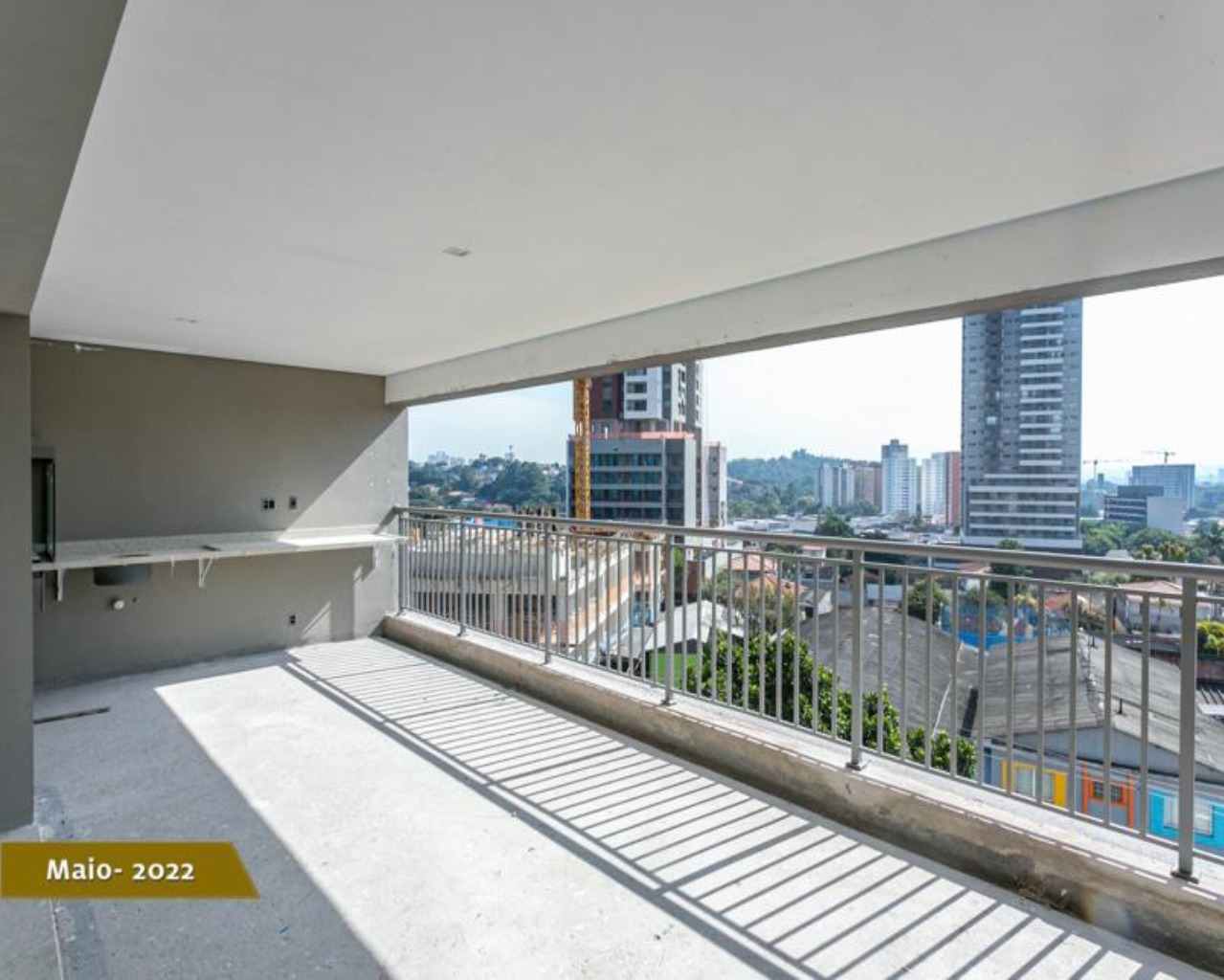 Apartamento à venda com 3 quartos, 154m² - Foto 1