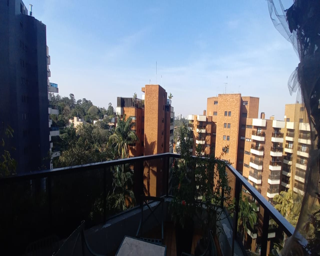 Apartamento à venda com 4 quartos, 287m² - Foto 2