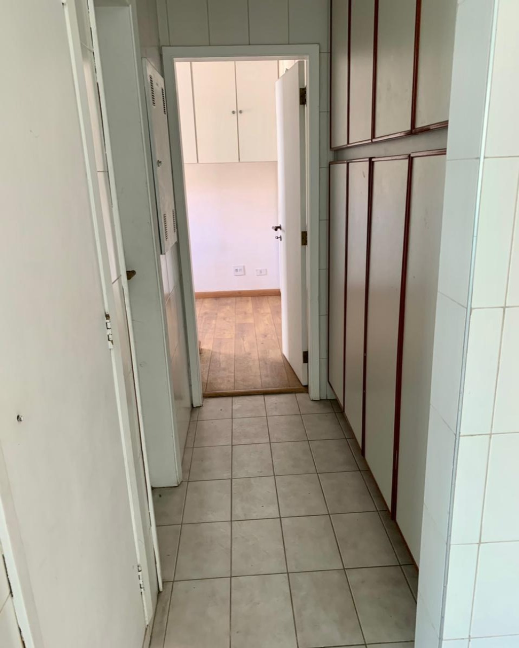 Apartamento à venda com 4 quartos, 192m² - Foto 5