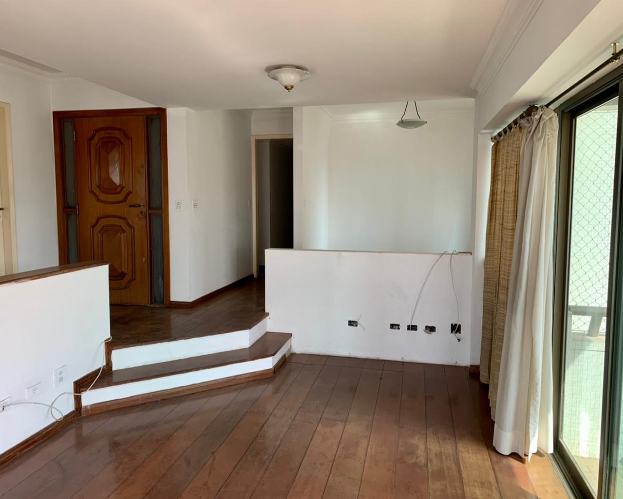 Apartamento à venda com 4 quartos, 192m² - Foto 8