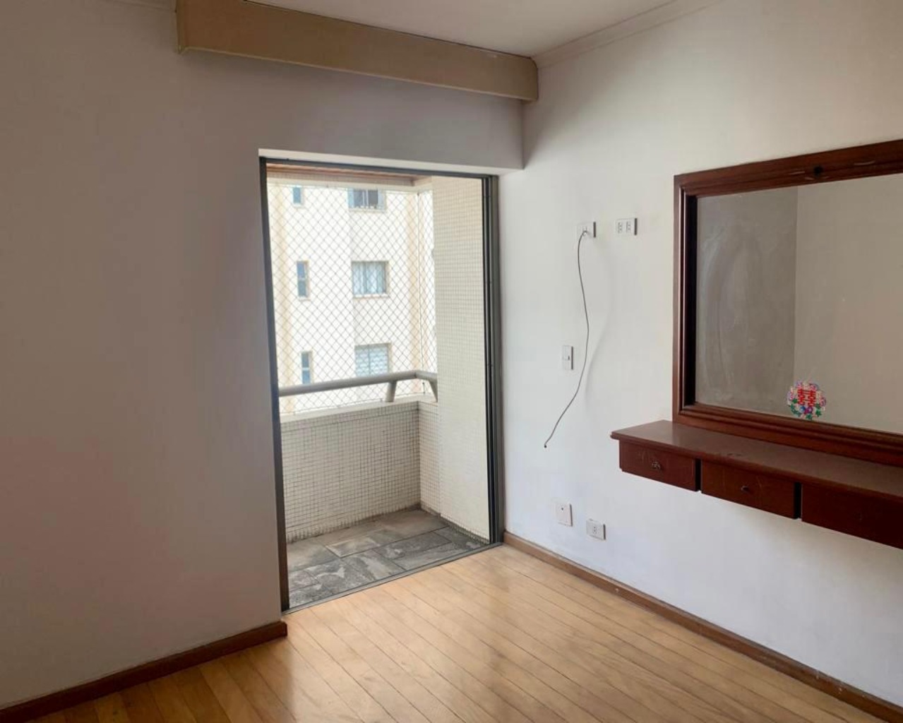 Apartamento à venda com 4 quartos, 192m² - Foto 12