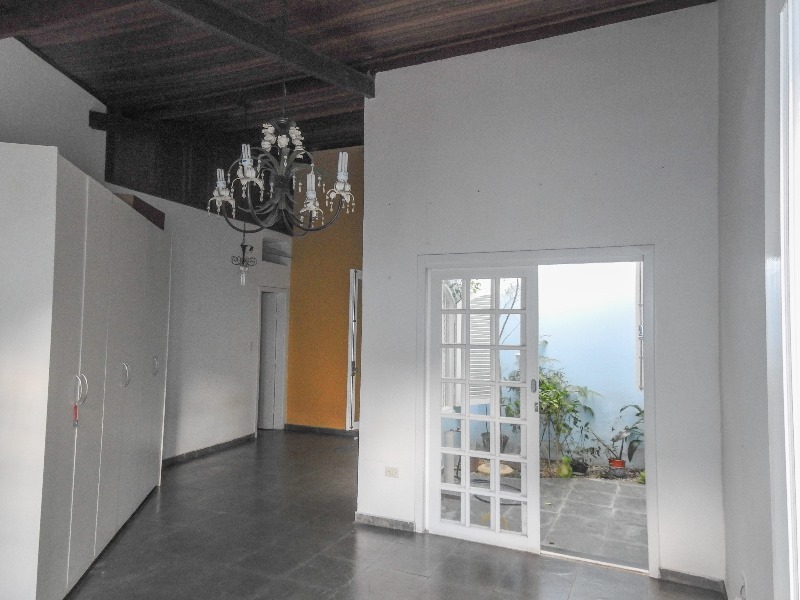 Casa à venda com 3 quartos, 235m² - Foto 14