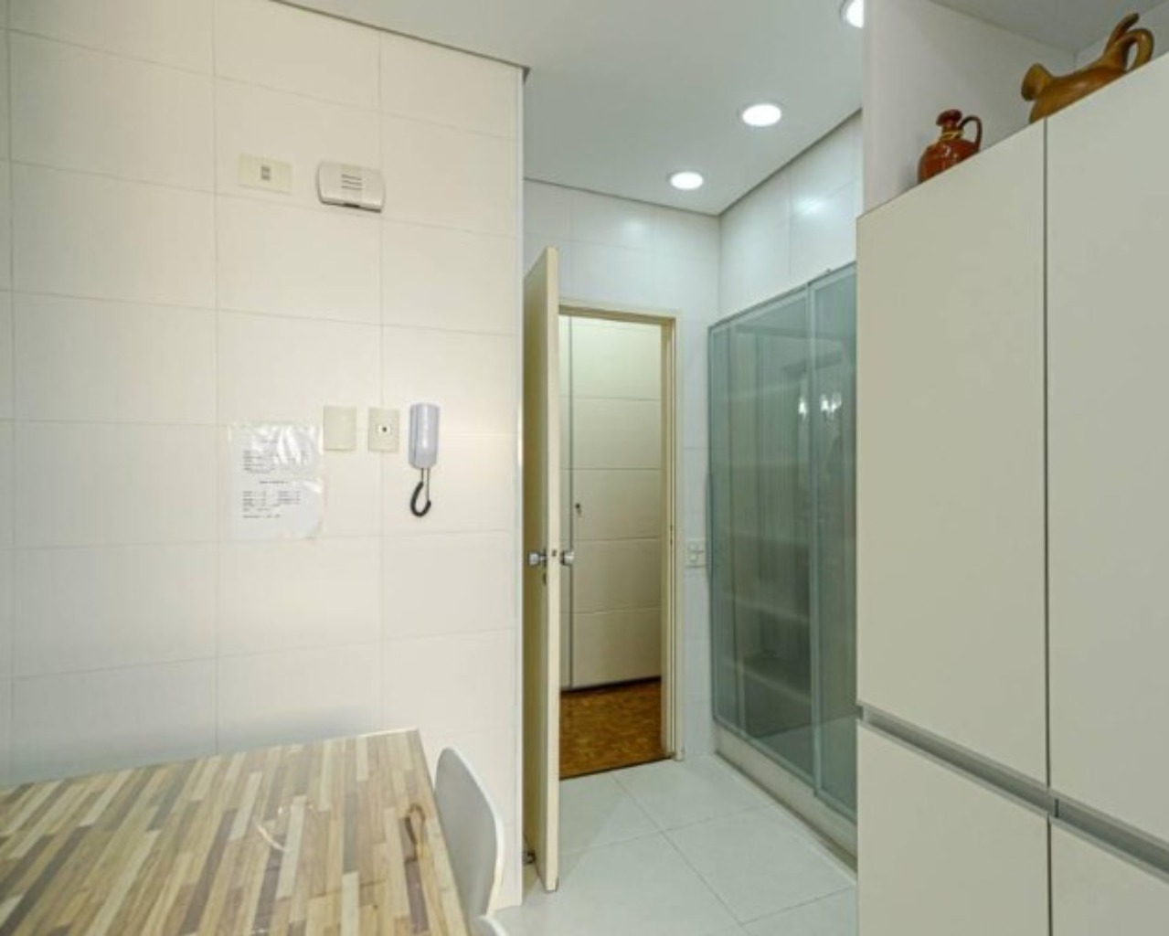 Apartamento à venda com 3 quartos, 160m² - Foto 9