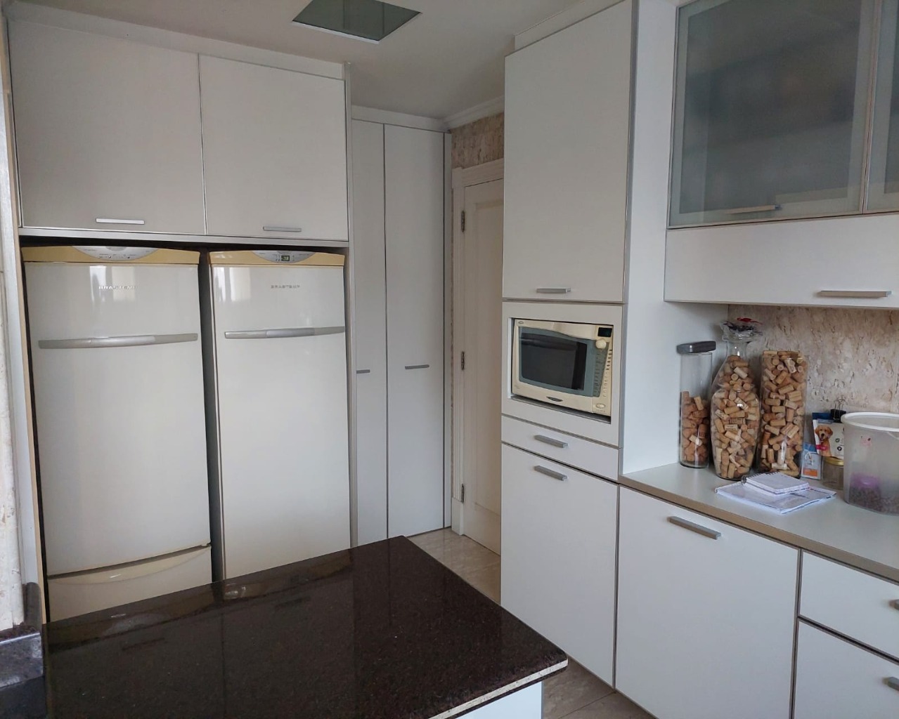 Apartamento à venda com 4 quartos, 300m² - Foto 9