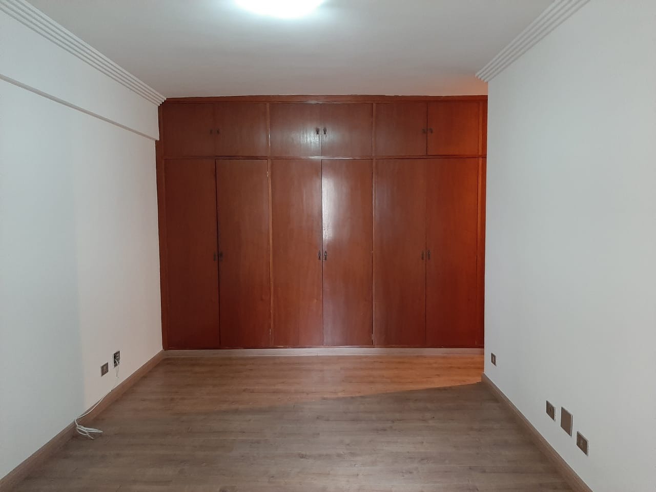 Apartamento à venda com 3 quartos, 170m² - Foto 8