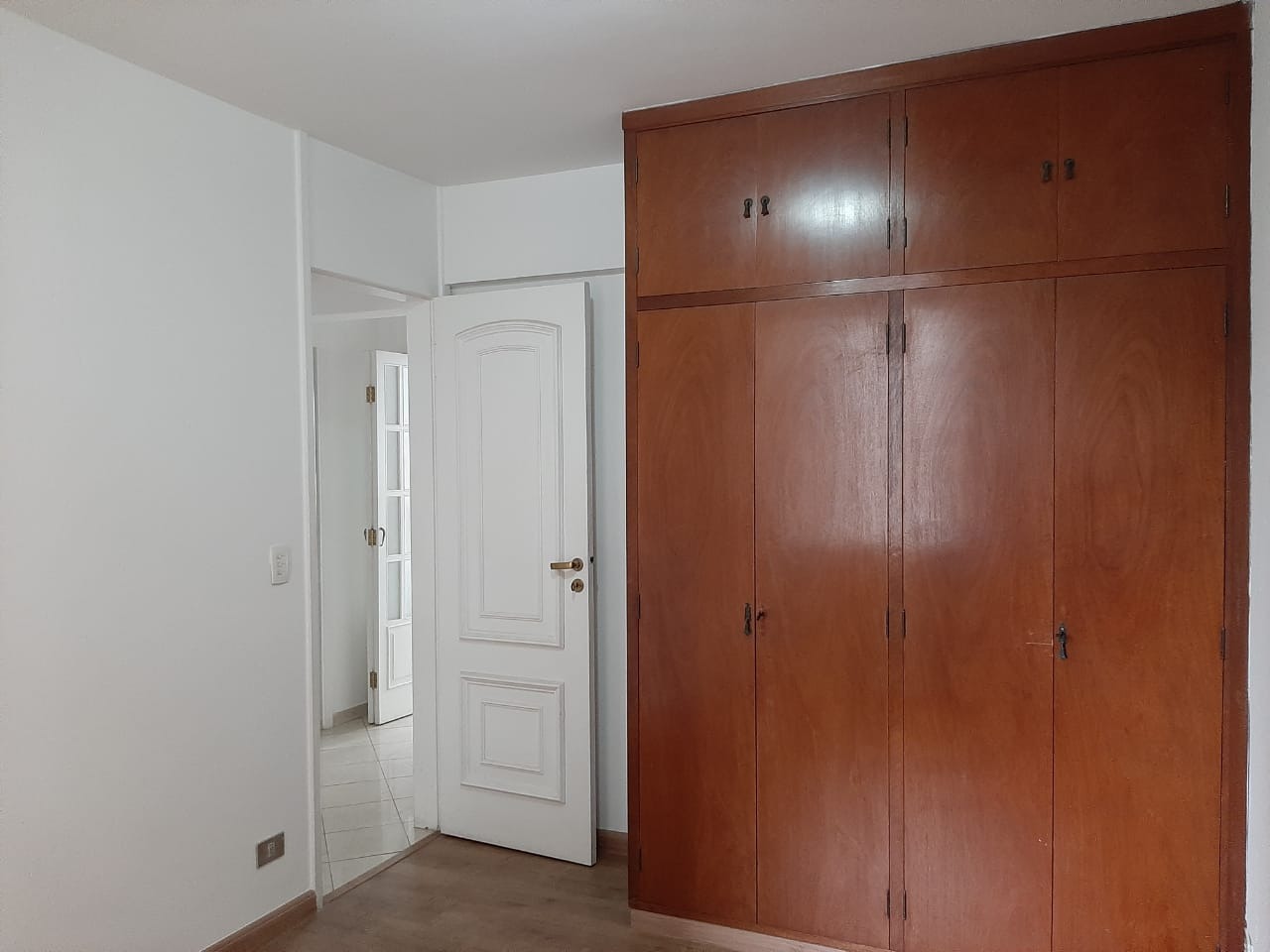 Apartamento à venda com 3 quartos, 170m² - Foto 16