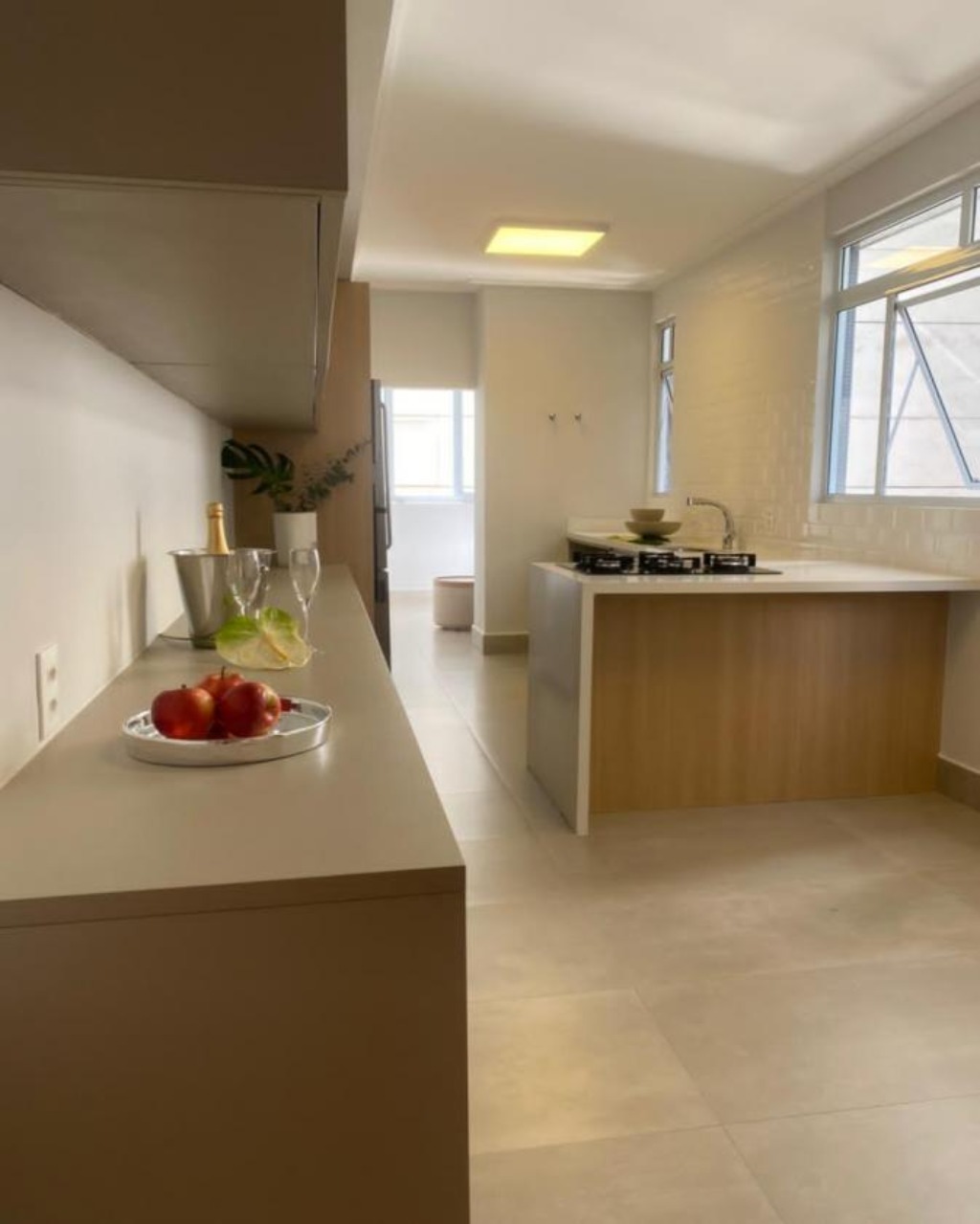 Apartamento à venda com 3 quartos, 164m² - Foto 19