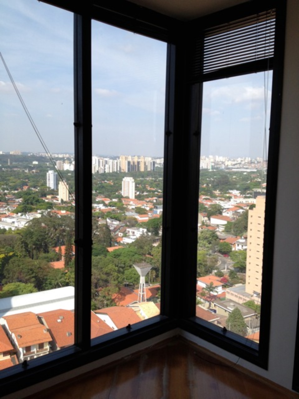 Apartamento à venda com 3 quartos, 250m² - Foto 4