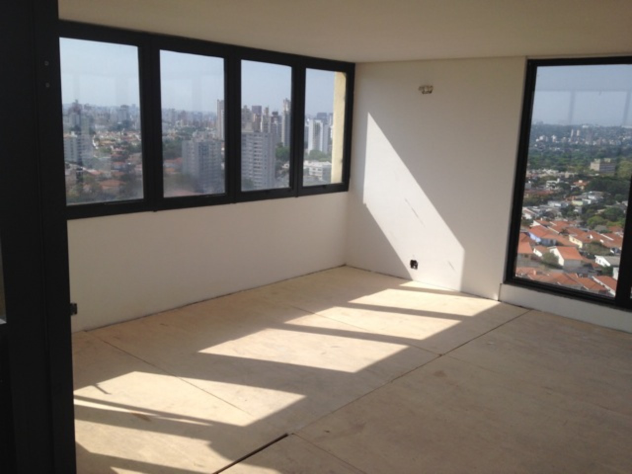 Apartamento à venda com 3 quartos, 250m² - Foto 12