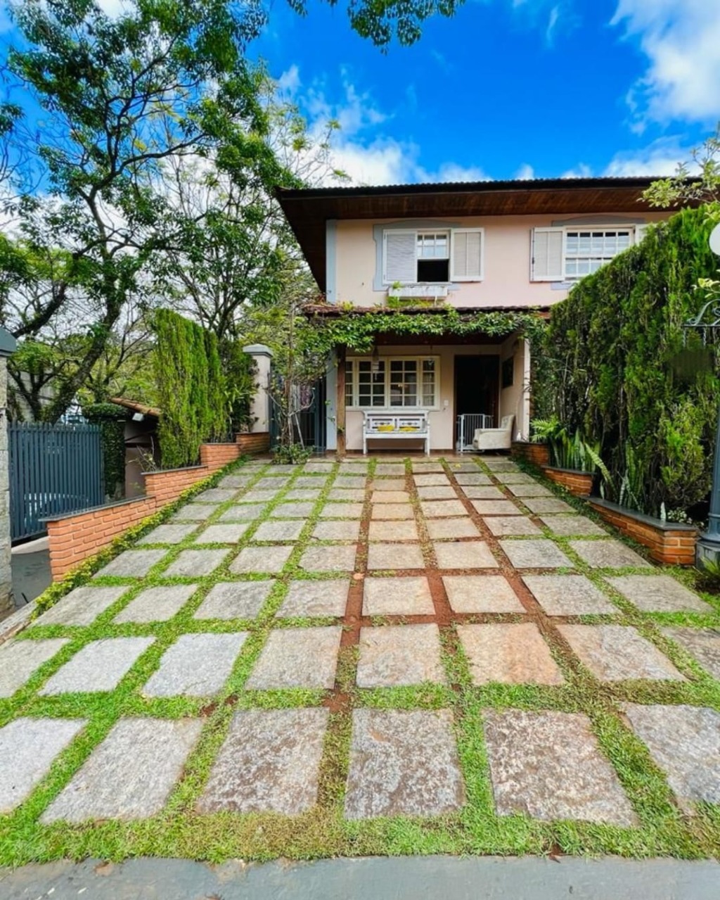 Casa de Condomínio à venda com 3 quartos, 160m² - Foto 2