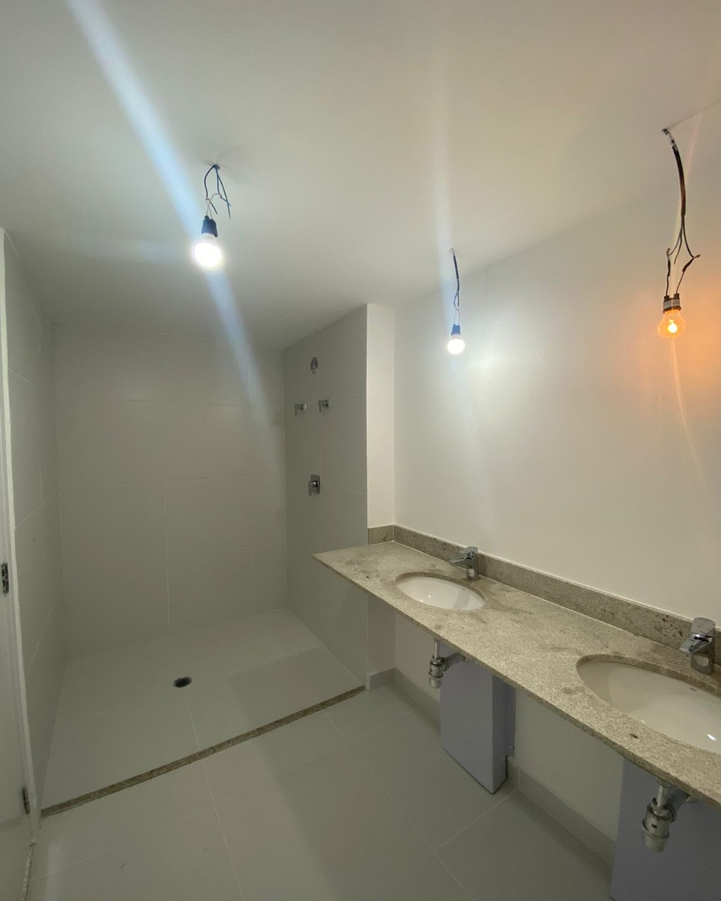 Apartamento à venda com 3 quartos, 110m² - Foto 11