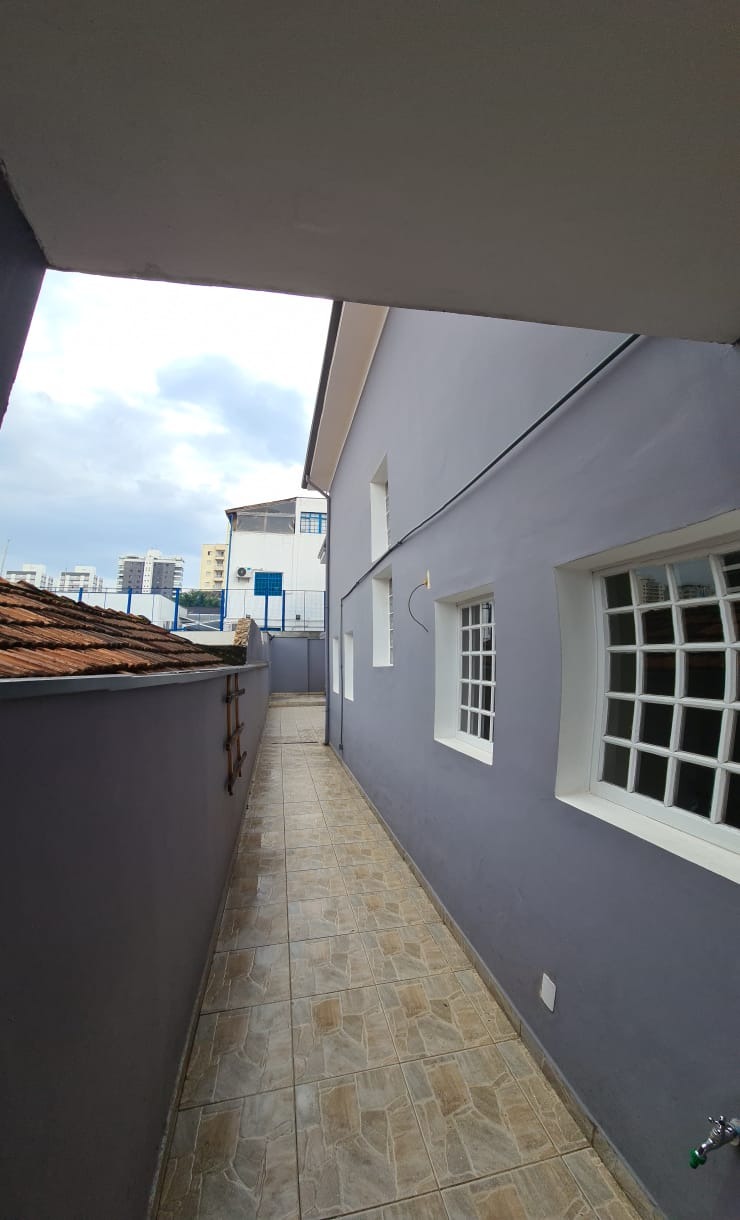 Casa à venda com 4 quartos, 200m² - Foto 7